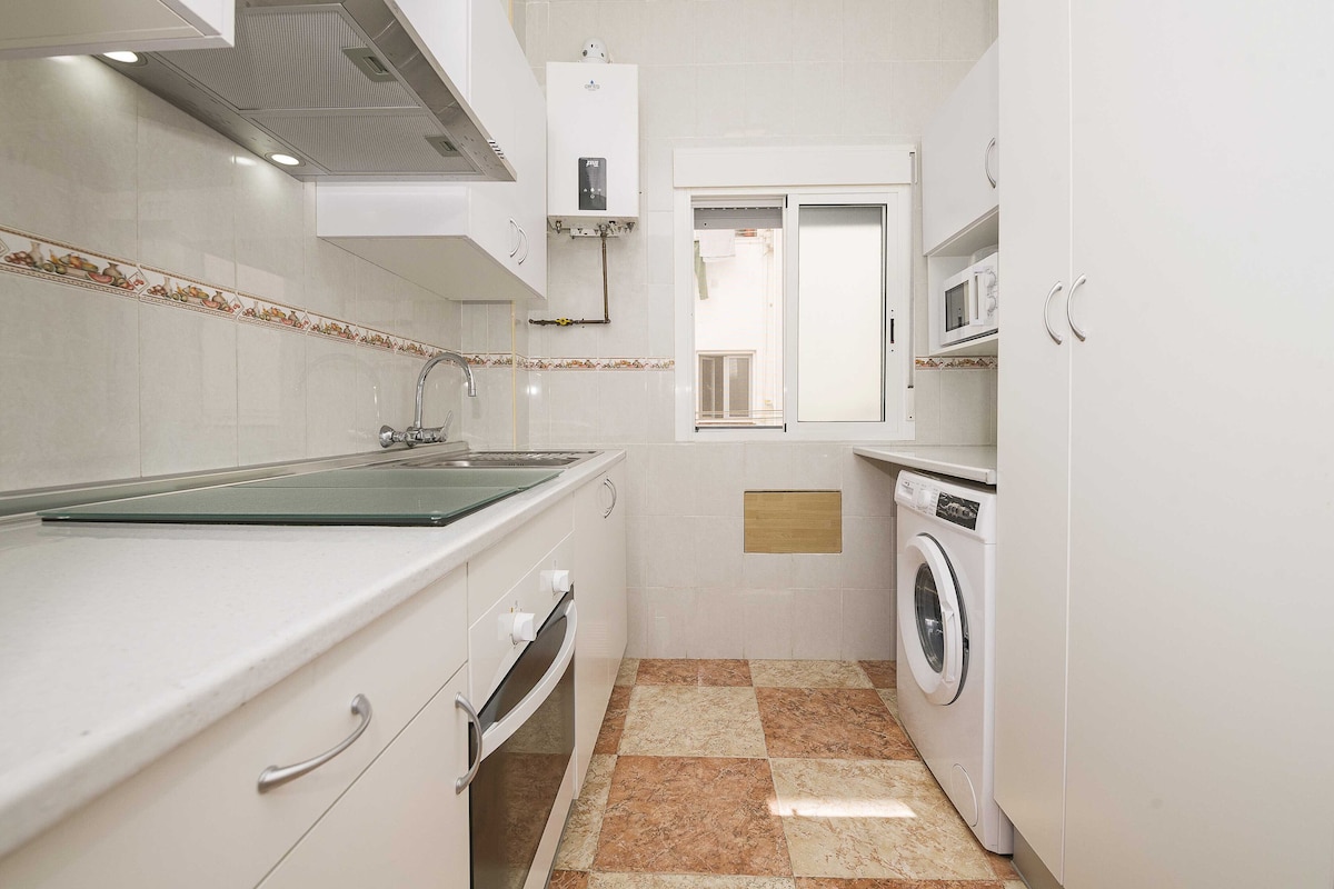 VELBAR - Bonito apartamento en primera línea del mar 4