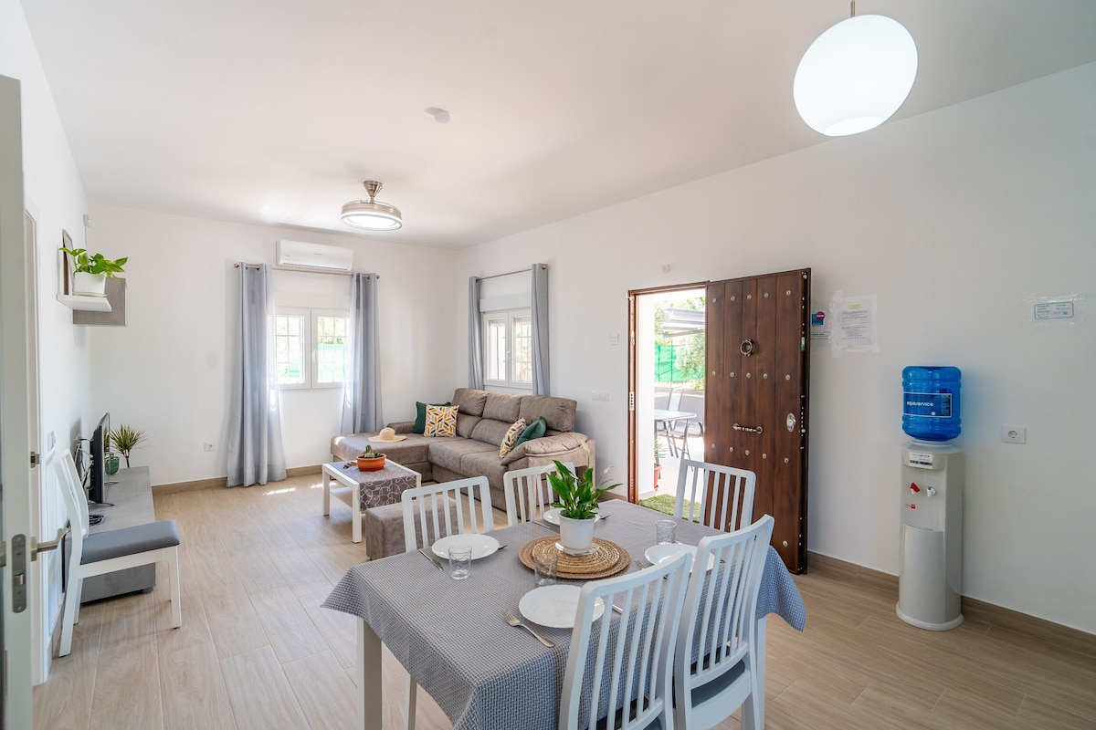 Casa rural 'Olivera' con piscina privada, Wi-Fi y aire acondicionado 4