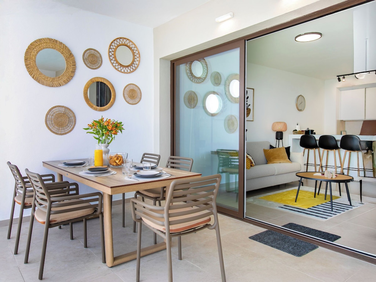 Bayview Collection by Interhome 2