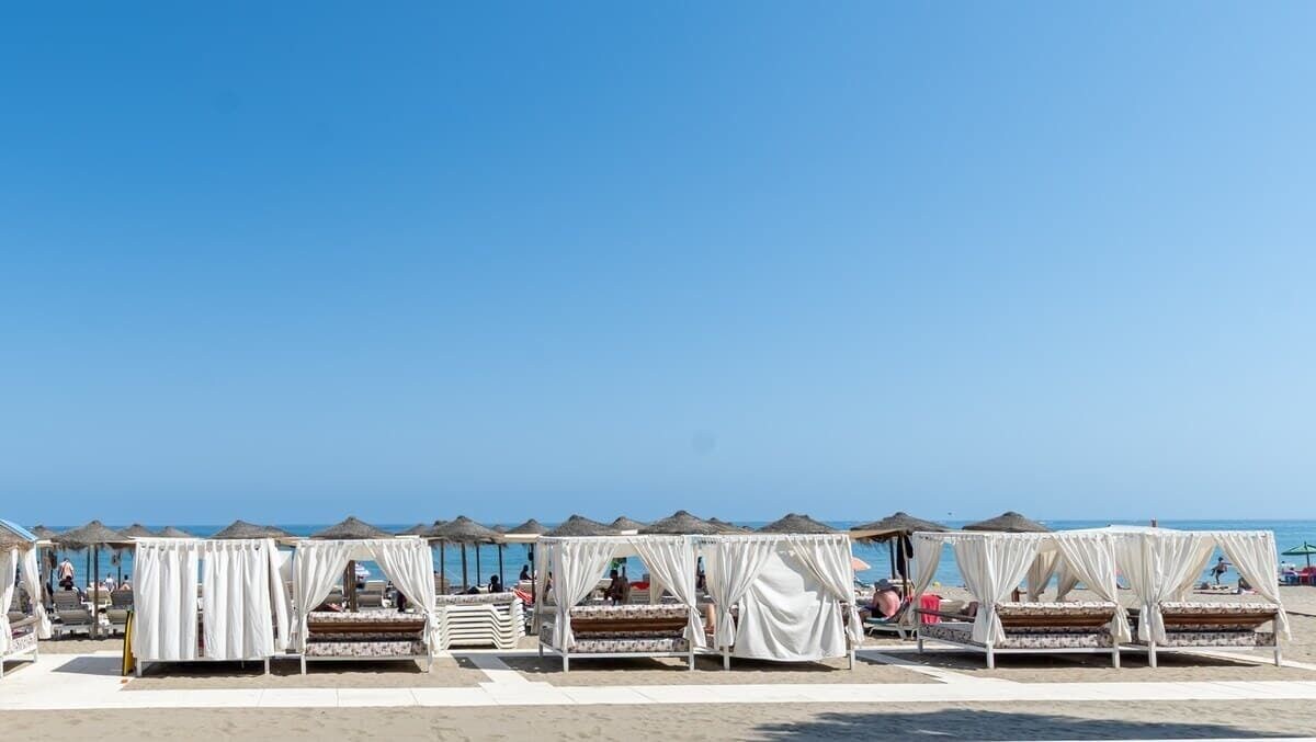 Nini's Suite, Sea Views, Terrace & Pool