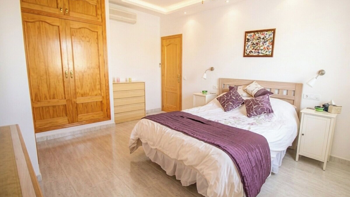 Villa Kara Arboleas 2