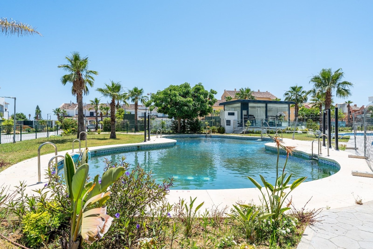 AMPHORA BEACH RESIDENCE 2476 MANILVA 6